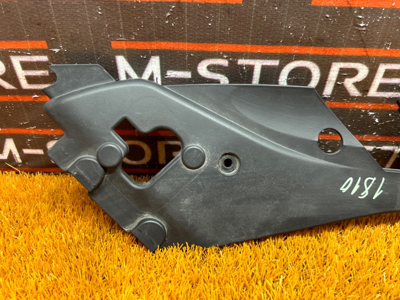 Накладка замка капота, 670 рублей, Красноярск