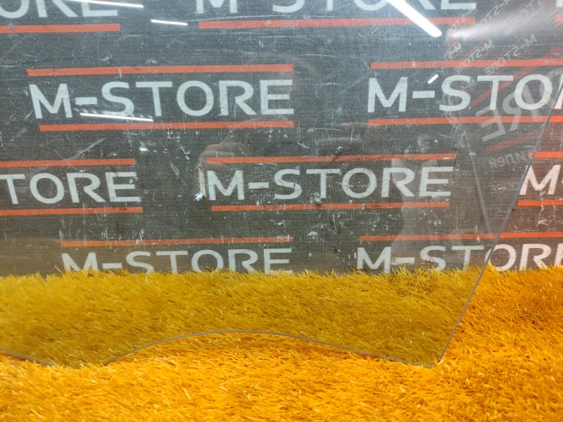 Стекло боковое, 540 рублей, Красноярск