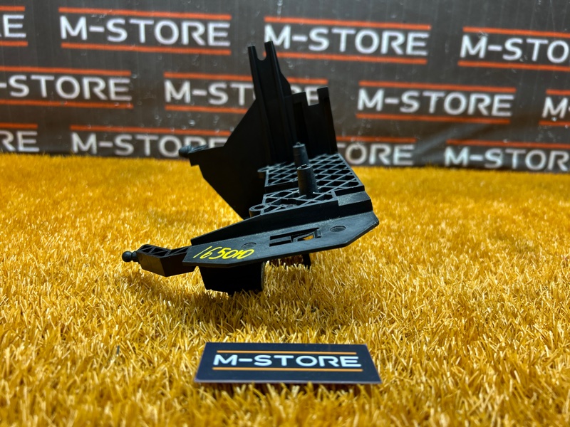 Кронштейн блока управления дверью, 200 рублей, Красноярск