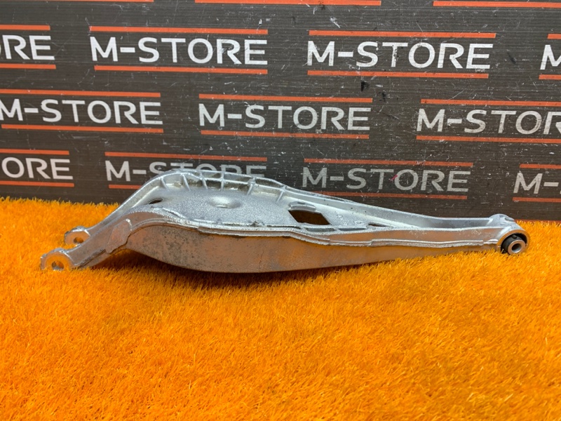 Рычаг подвески верхний, 500 рублей, Красноярск