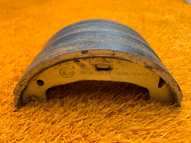 Колодки ручника, 500 рублей, Красноярск