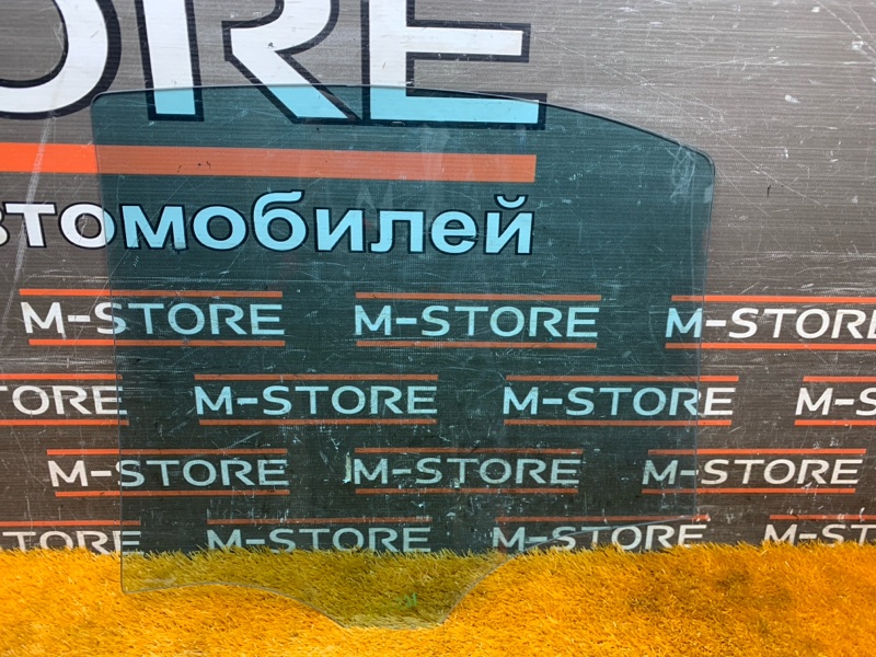 Стекло боковое, 540 рублей, Красноярск