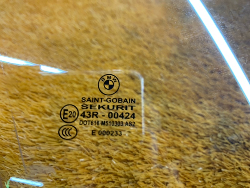 Стекло боковое, 2500 рублей, Красноярск