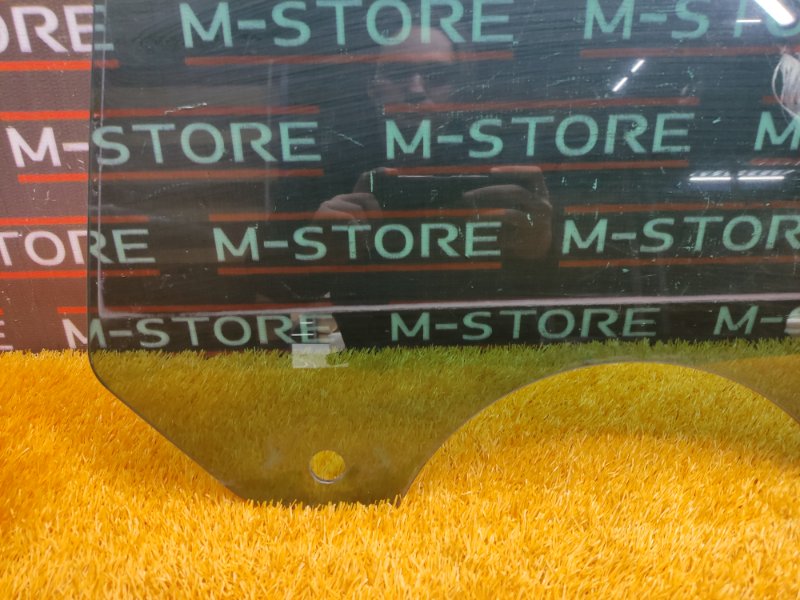 Стекло боковое, 540 рублей, Красноярск