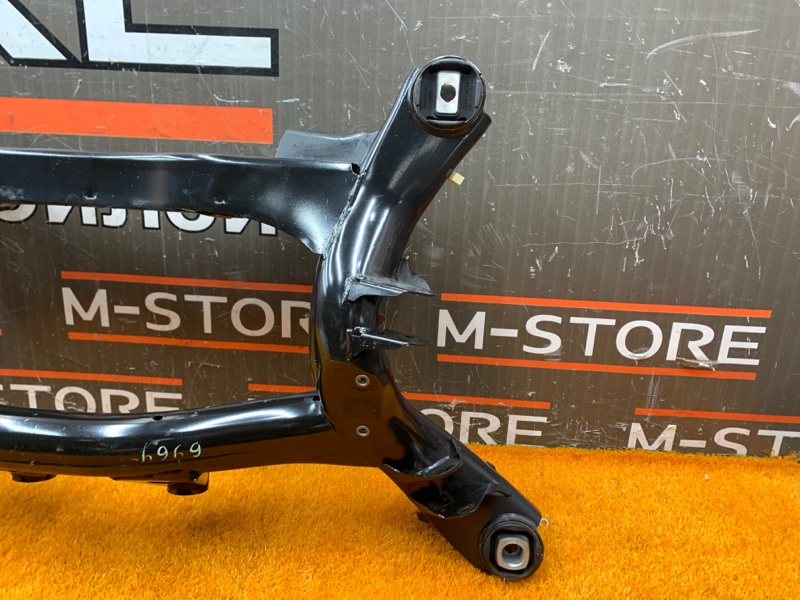 Балка поперечная (подрамник), 2500 рублей, Красноярск