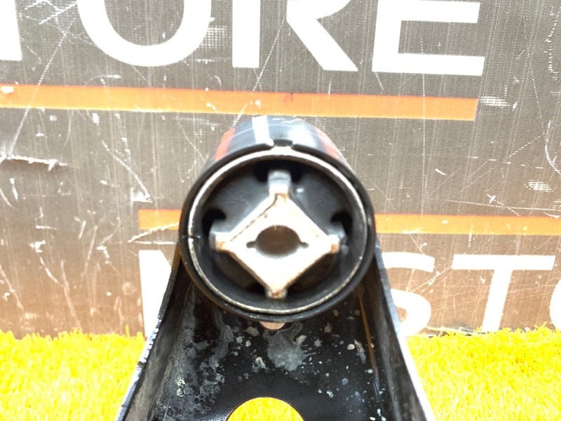 Балка поперечная (подрамник), 2500 рублей, Красноярск