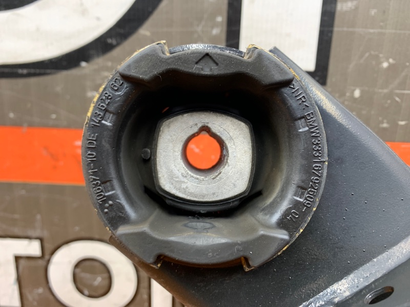 Балка поперечная (подрамник), 2500 рублей, Красноярск