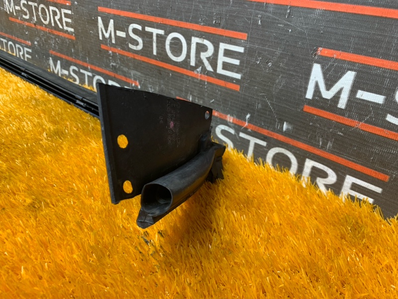 Молдинг стекла внешний, 1290 рублей, Красноярск