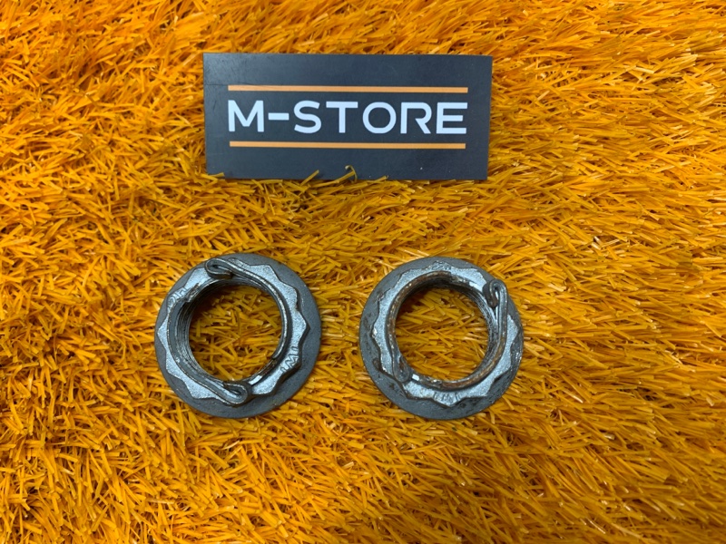 Гайка привода, 100 рублей, Красноярск