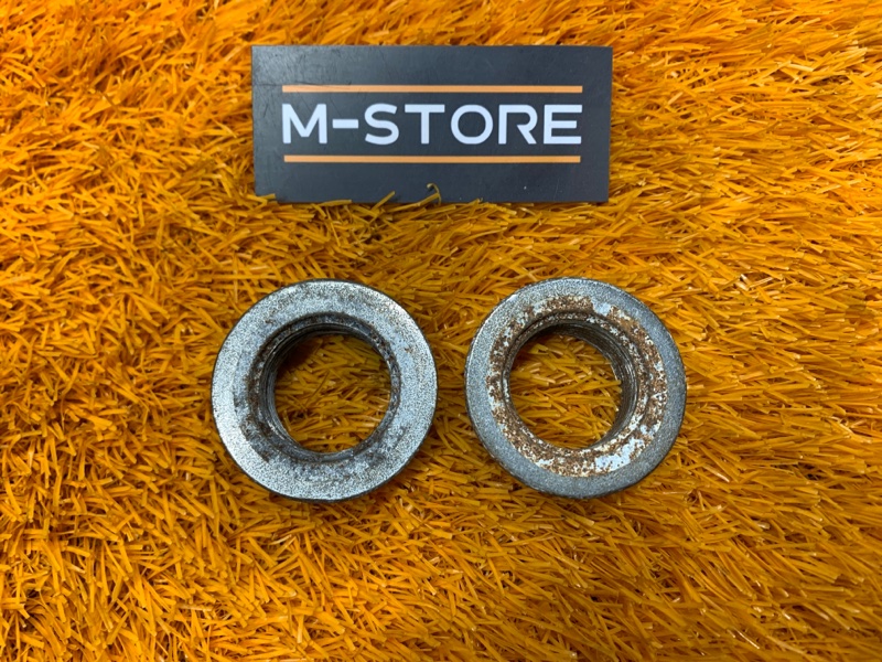 Гайка привода, 100 рублей, Красноярск