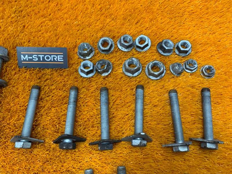 Болты и гайки задней подвески, 800 рублей, Красноярск