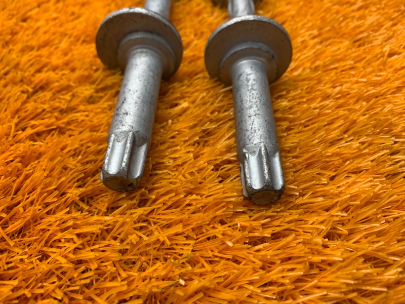 Болт развальный, 450 рублей, Красноярск