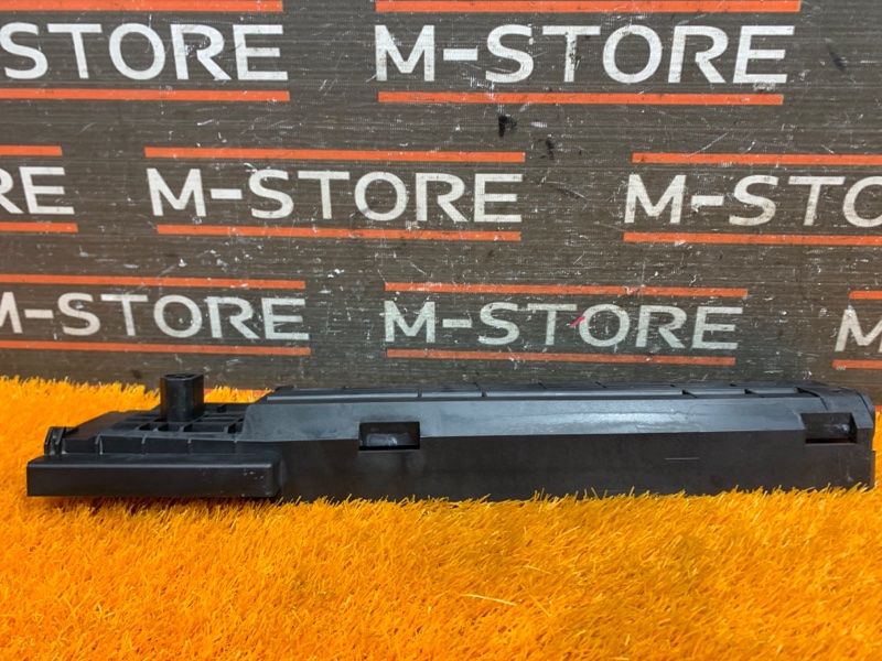 Кронштейн радиатора, 900 рублей, Красноярск