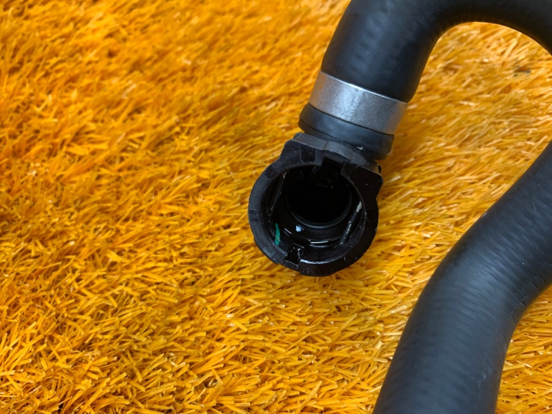 Патрубок системы охлаждения, 300 рублей, Красноярск