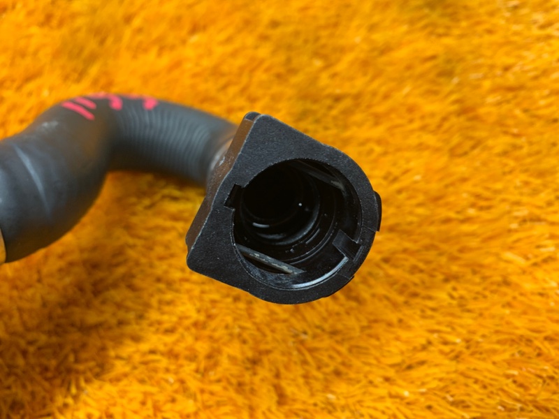 Патрубок системы охлаждения, 600 рублей, Красноярск