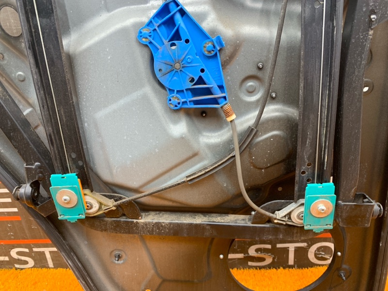 стеклоподъемник, 2000 рублей, Красноярск