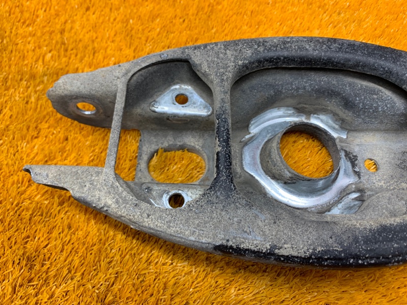 Рычаг подвески нижний, 200 рублей, Красноярск