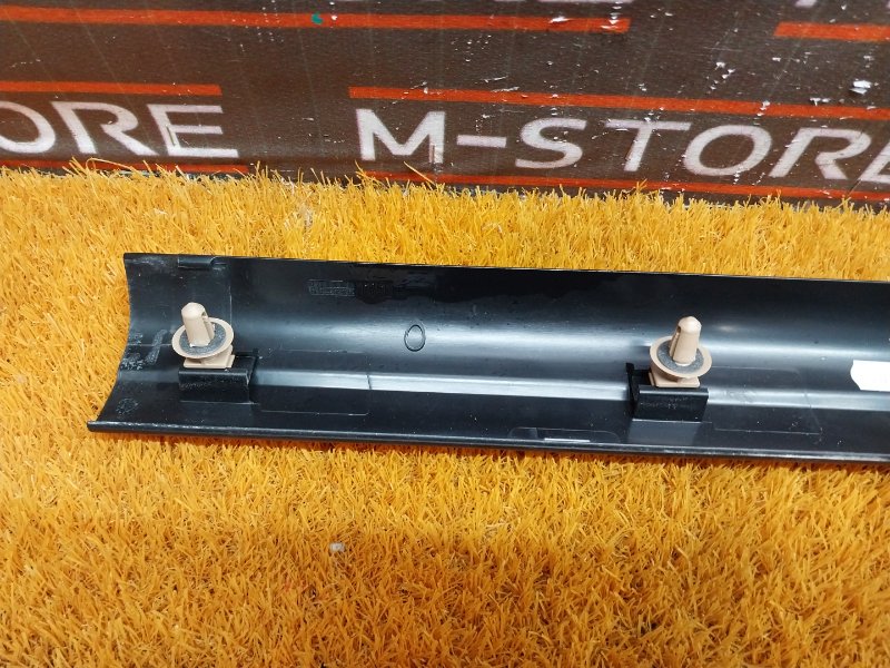 Накладка на порог салона, 210 рублей, Красноярск