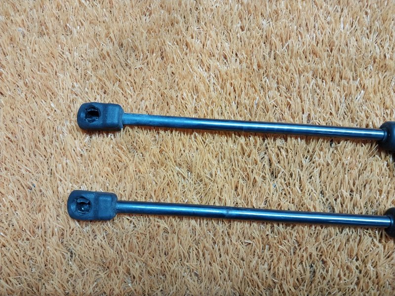 амортизатор капота, 500 рублей, Красноярск