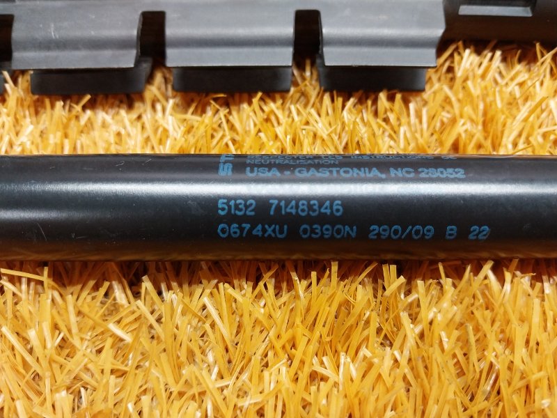 амортизатор капота, 500 рублей, Красноярск