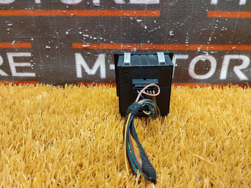 Кнопка аварийной сигнализации, 500 рублей, Красноярск