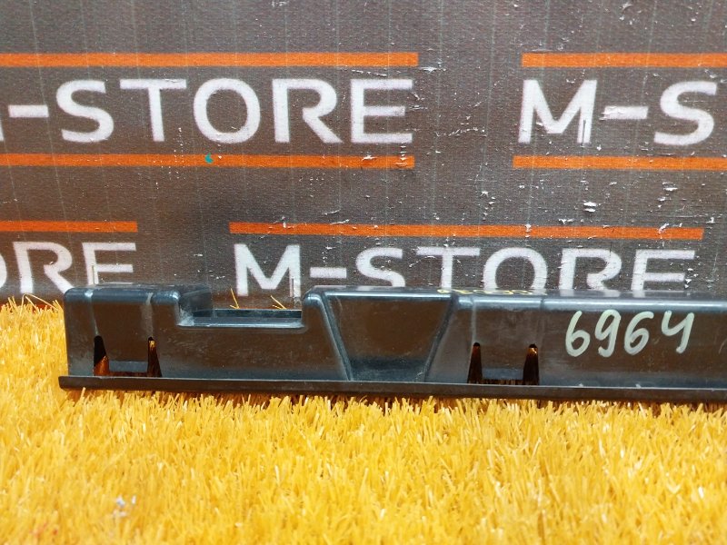 кронштейн порога, 450 рублей, Красноярск