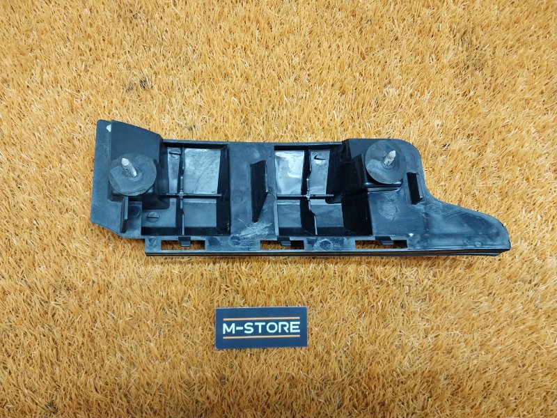 крепление бампера, 600 рублей, Красноярск