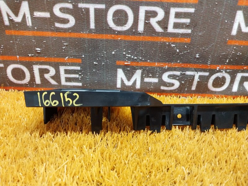 кронштейн порога, 300 рублей, Красноярск