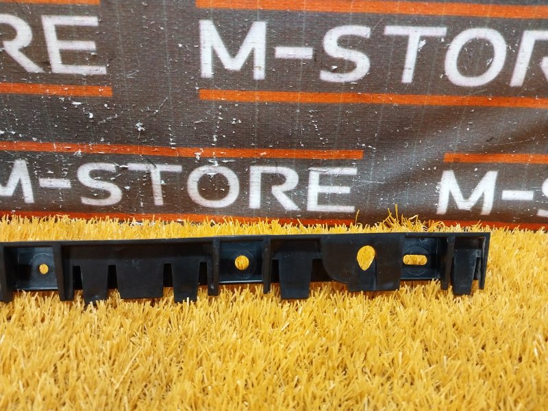 кронштейн порога, 300 рублей, Красноярск