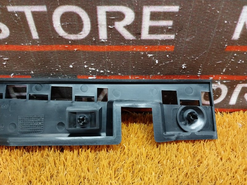 кронштейн порога, 200 рублей, Красноярск