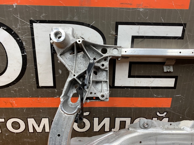 Балка поперечная (подрамник), 4210 рублей, Красноярск