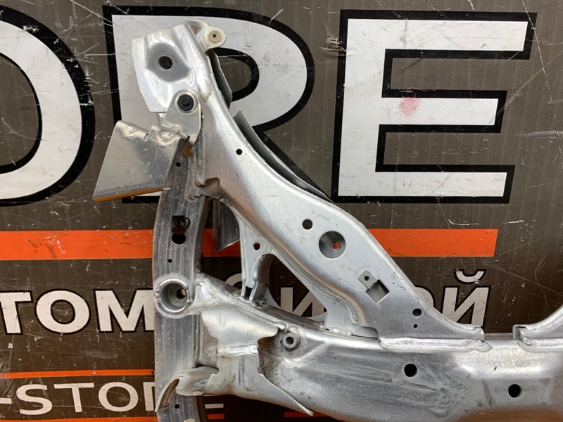 Балка поперечная (подрамник), 4210 рублей, Красноярск