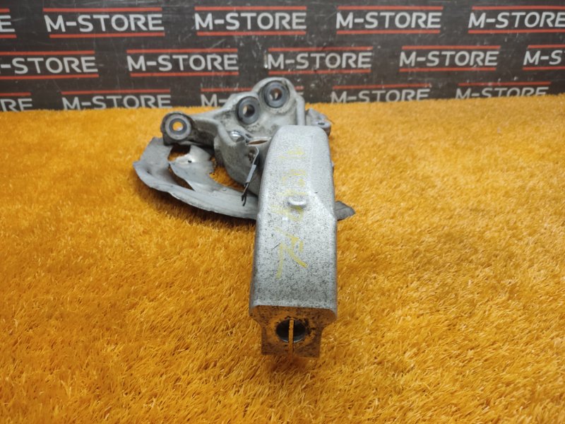 кулак поворотный, 4000 рублей, Красноярск