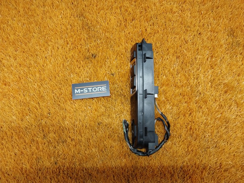 кнопка выбора режима АКПП, 1200 рублей, Красноярск