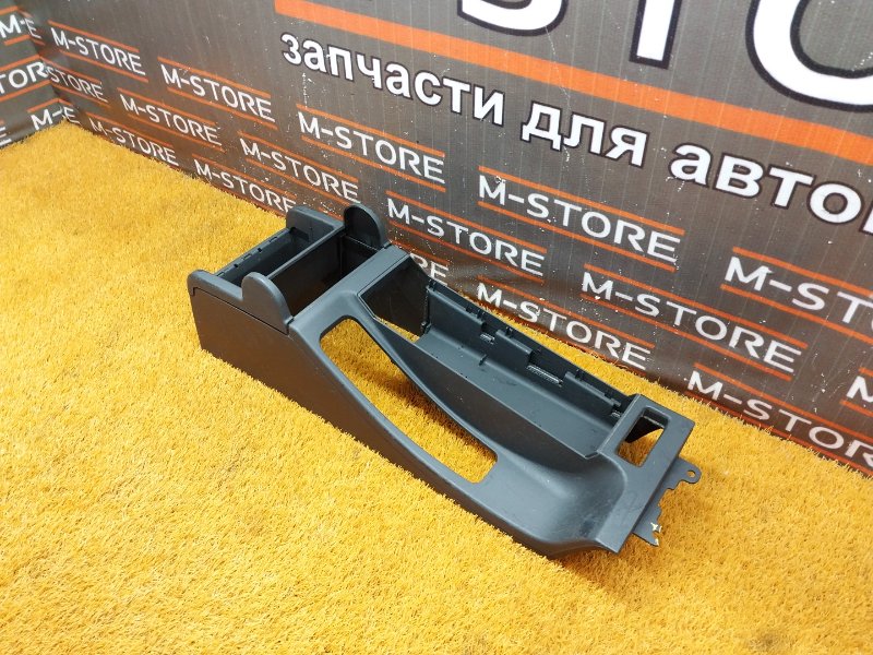 Консоль между сидений, 350 рублей, Красноярск