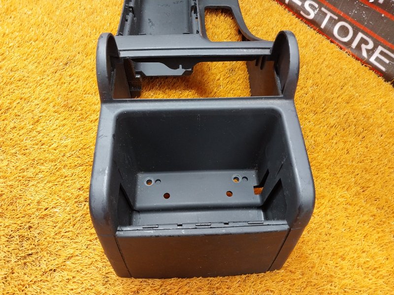 Консоль между сидений, 350 рублей, Красноярск