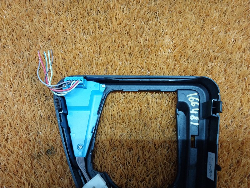 консоль селектора, 200 рублей, Красноярск