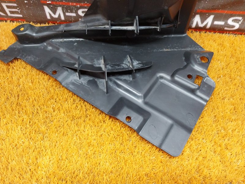 подкрылок, 390 рублей, Красноярск