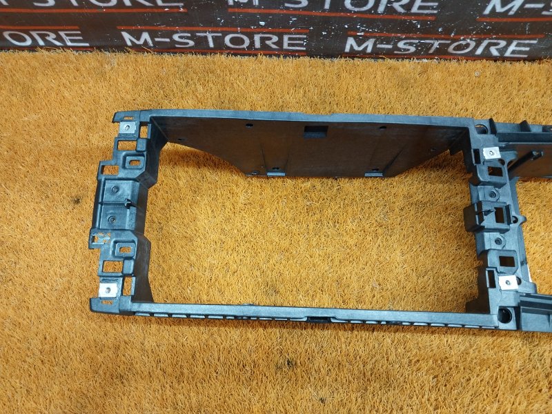 кронштейн центральной консоли, 630 рублей, Красноярск