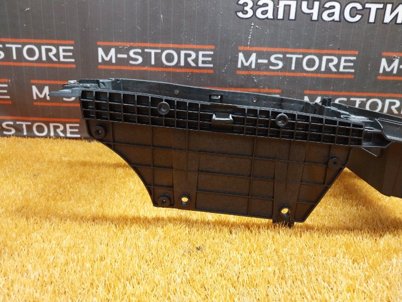 кронштейн центральной консоли, 630 рублей, Красноярск