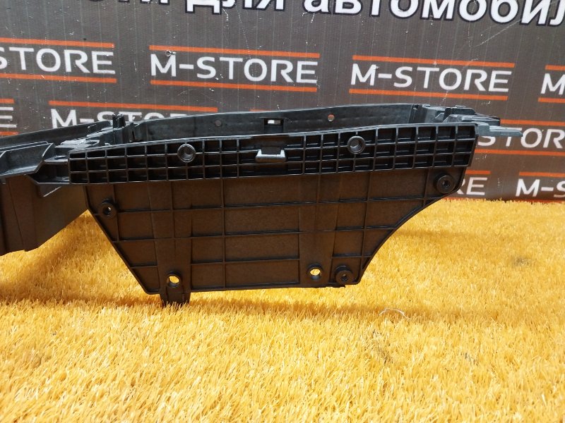 кронштейн центральной консоли, 630 рублей, Красноярск