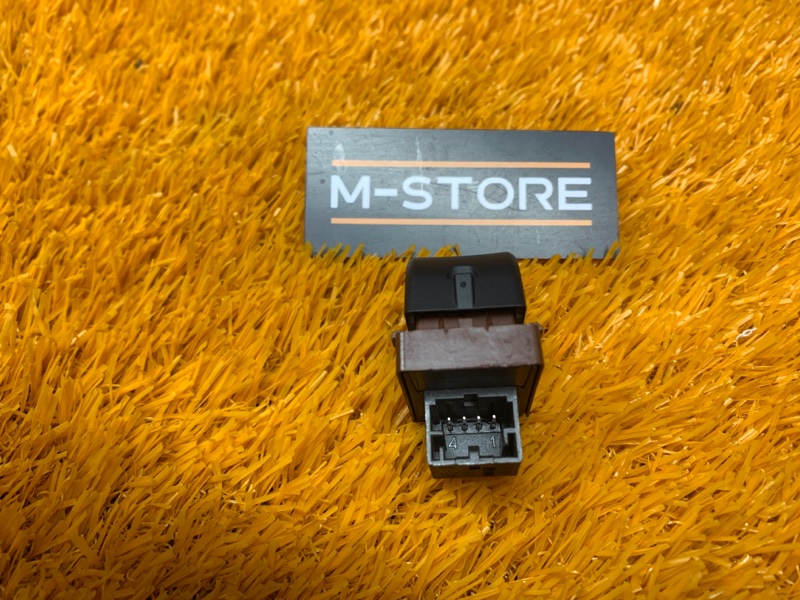 Кнопка открывания багажника, 350 рублей, Красноярск