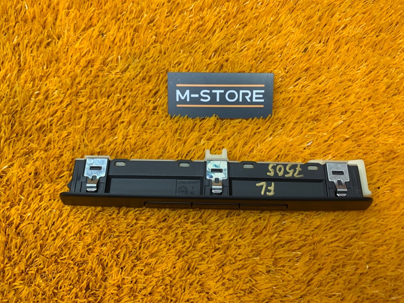 кнопка памяти сидений, 700 рублей, Красноярск