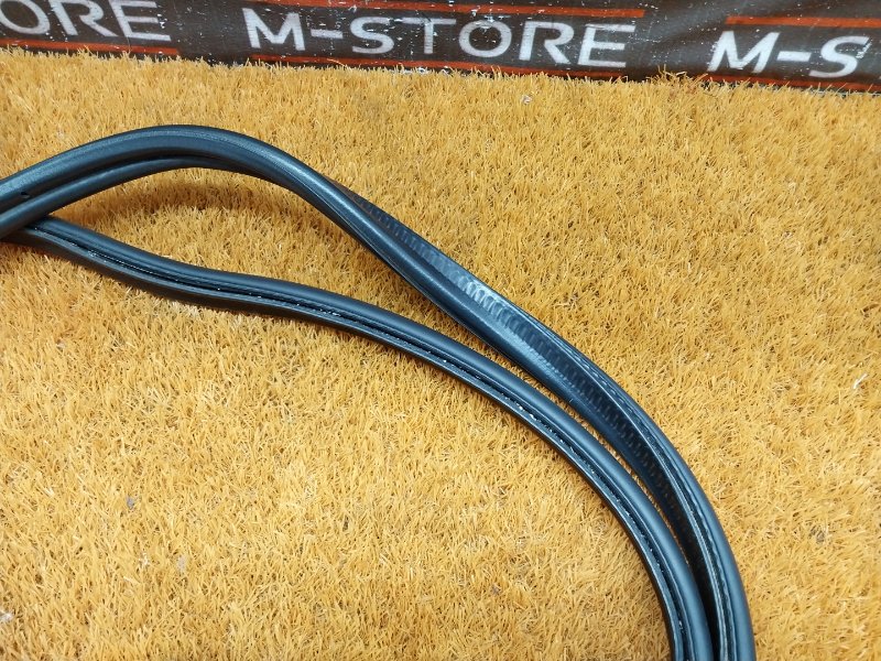 Уплотнитель багажника, 630 рублей, Красноярск