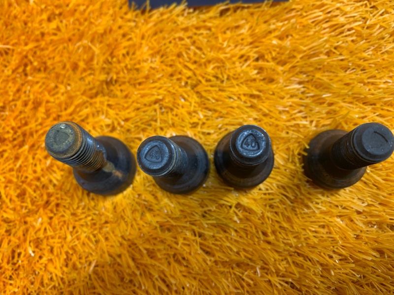 болт колесный(секретка), 2770 рублей, Красноярск