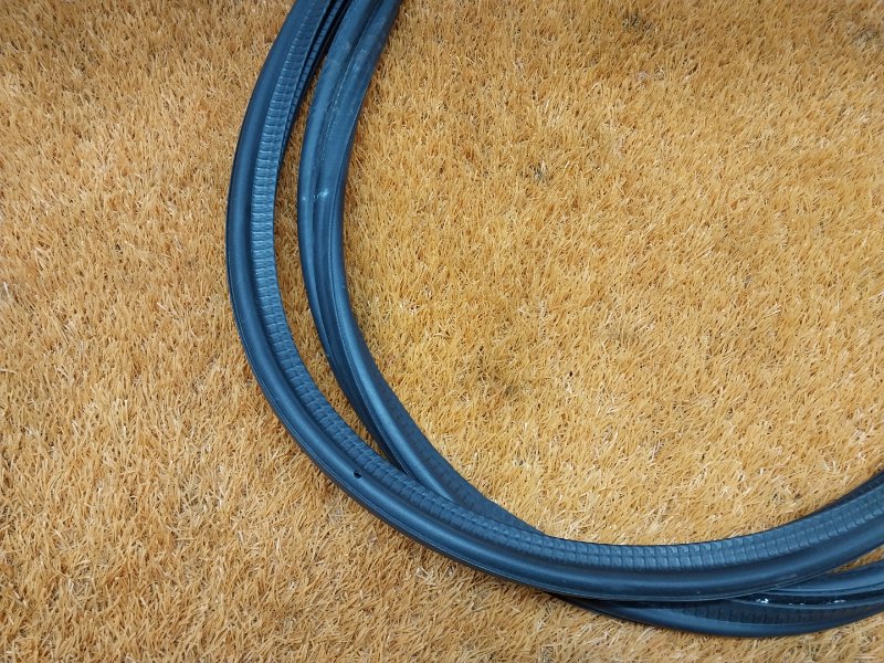 Уплотнитель багажника, 630 рублей, Красноярск