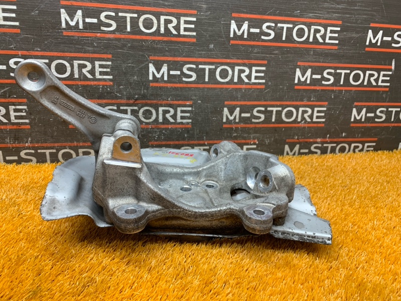 кулак поворотный, 1000 рублей, Красноярск