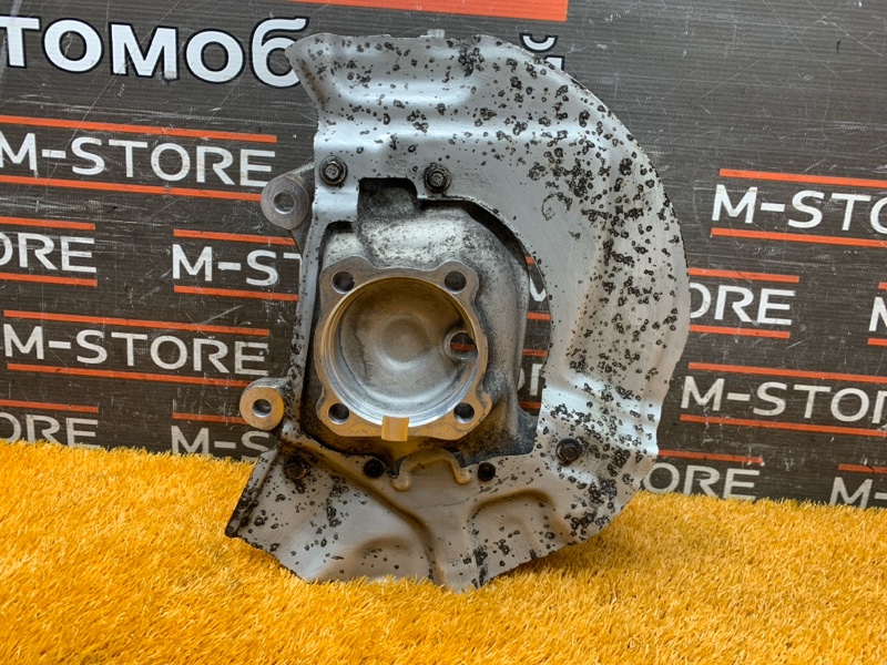 кулак поворотный, 1000 рублей, Красноярск