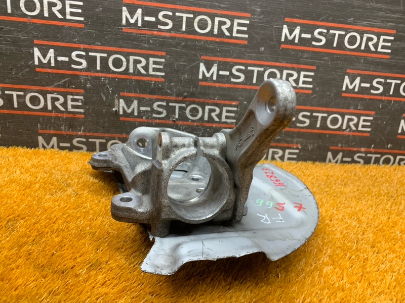 кулак поворотный, 1000 рублей, Красноярск