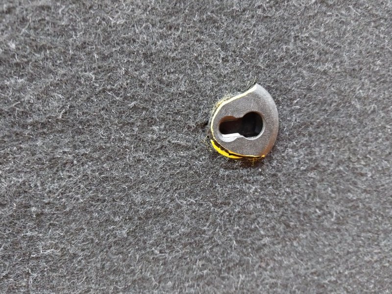 пол багажника, 1870 рублей, Красноярск